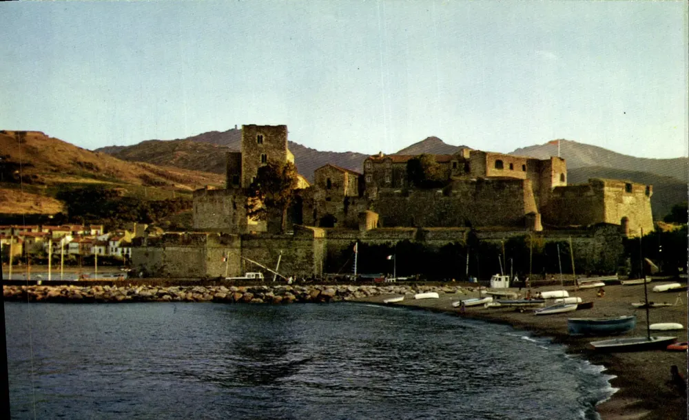 Collioure — Schloss der Templer (13. Jahrhundert) — Antike Ansichtskarte Collection - Vorderseite