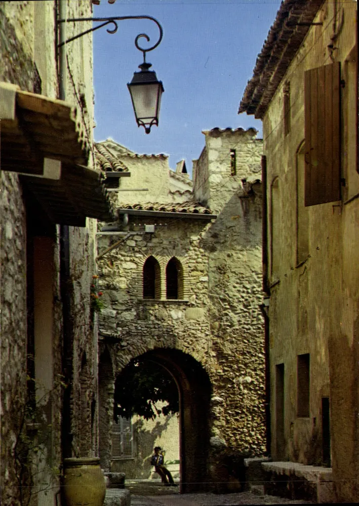 Le Haut-Cagnes — Velha casa do século XII — As Edições 'MAR' - 7830 - Nice - Frente