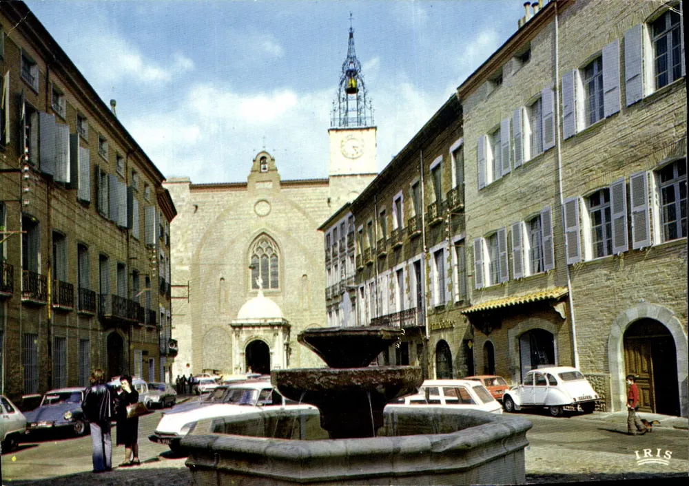 Perpignan — Cathédrale et la nouvelle fontaine — éditeur IRIS - Vorderseite