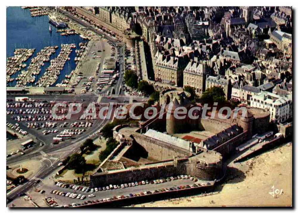 Saint-Malo — Vista geral do castelo, do donjon e das quatro torres — Edições de Arte JOS le DOA 23150 CHATEAULIN - Frente