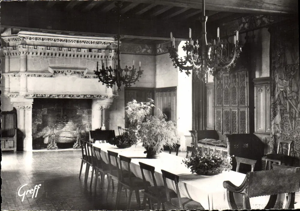 Langeais (Indre-et-Loire) — Das Schloss. Die Wachstube — Greff - Vorderseite