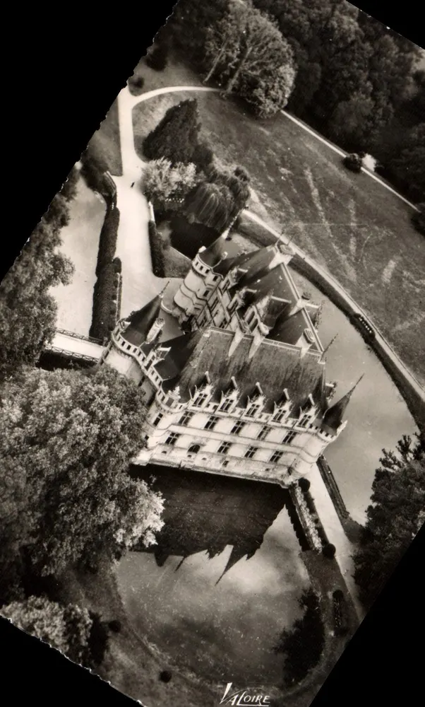 Azay-le-Rideau — Vista aérea del castillo (siglo XVI) — Edición Valoire - Anverso