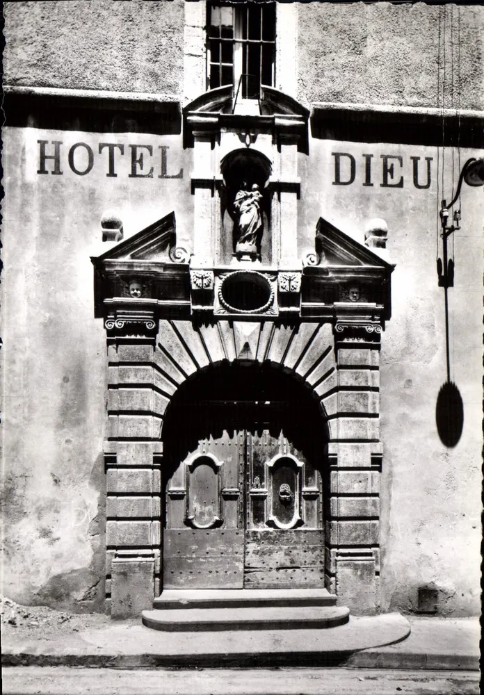Puerta del Hotel-Dieu — Pézenas (Hérault) — Ediciones S.L. Magenta, Lyon - Anverso