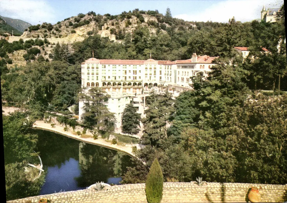 Molitg-les-Bains — Estación moderna de relajación — Ediciones Lyoncolor - Anverso