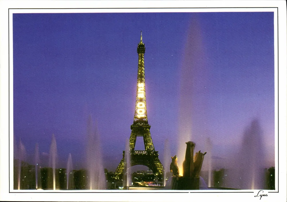 De Eiffeltoren verlicht — 100 jaar Parijs — Edities LYNNA - Voorkant
