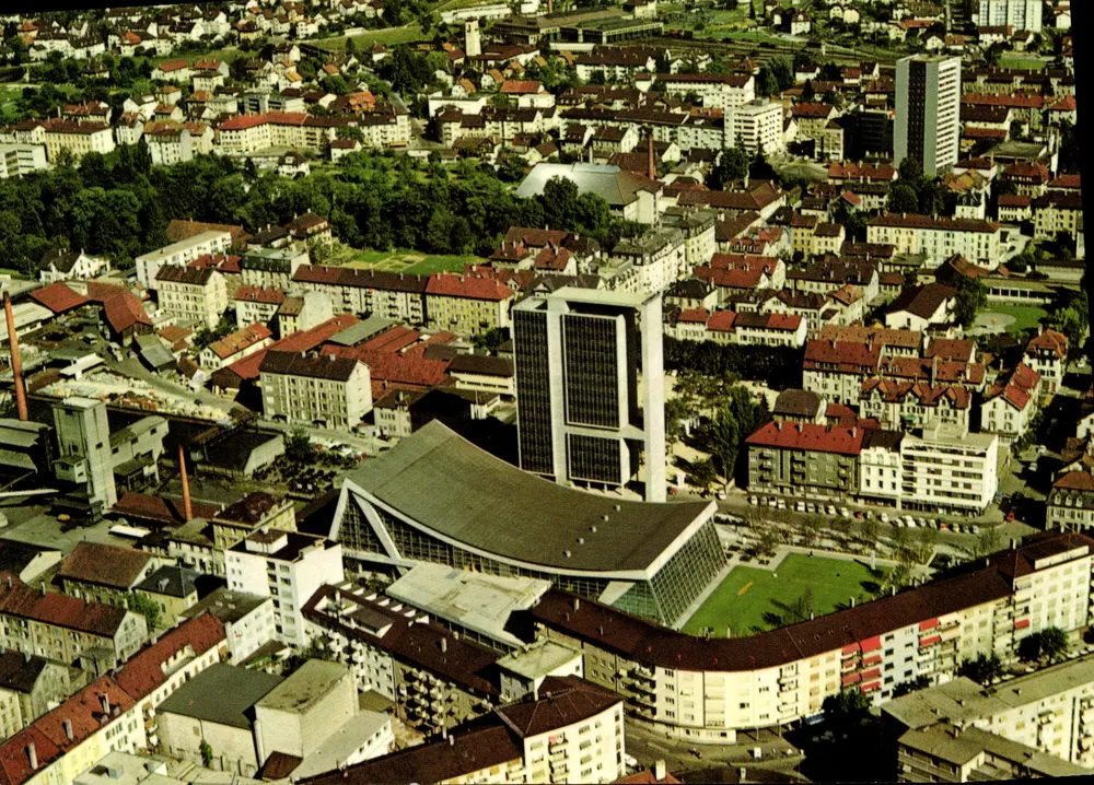 Hình ảnh hàng không của Biel/Bienne — Nhà xuất bản Photoglob-Wehrli AG, Zurich, số 4956 - Mặt trước