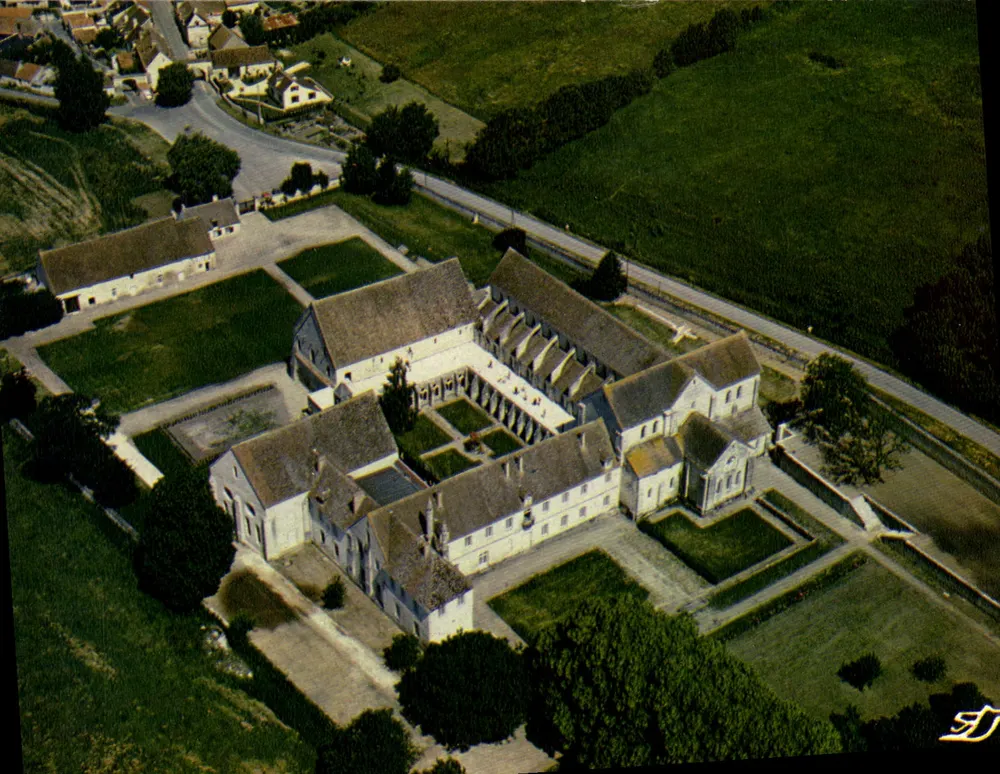 Abtei Noirlac — Circuit der Jacques Cœur Straße — Verlag Photo Flying Caméra - Vorderseite