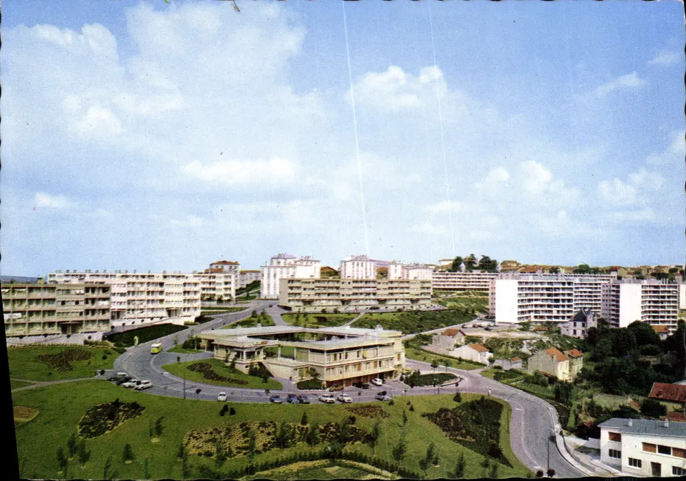 Angoulême — Centre de Beï’Air — Éditions Modernes « Théojac » - Frente