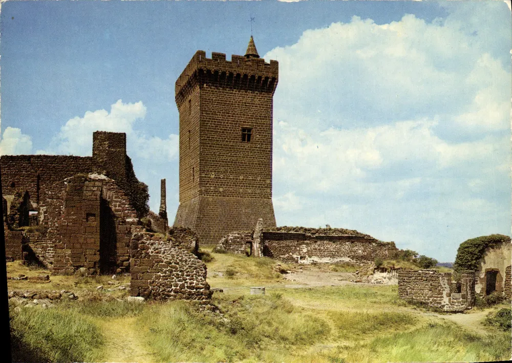 Schloss Polignac (Haute-Loire) — Der Bergfried — Verleger Pierre Artaud, Nr. 70/1630 - Vorderseite