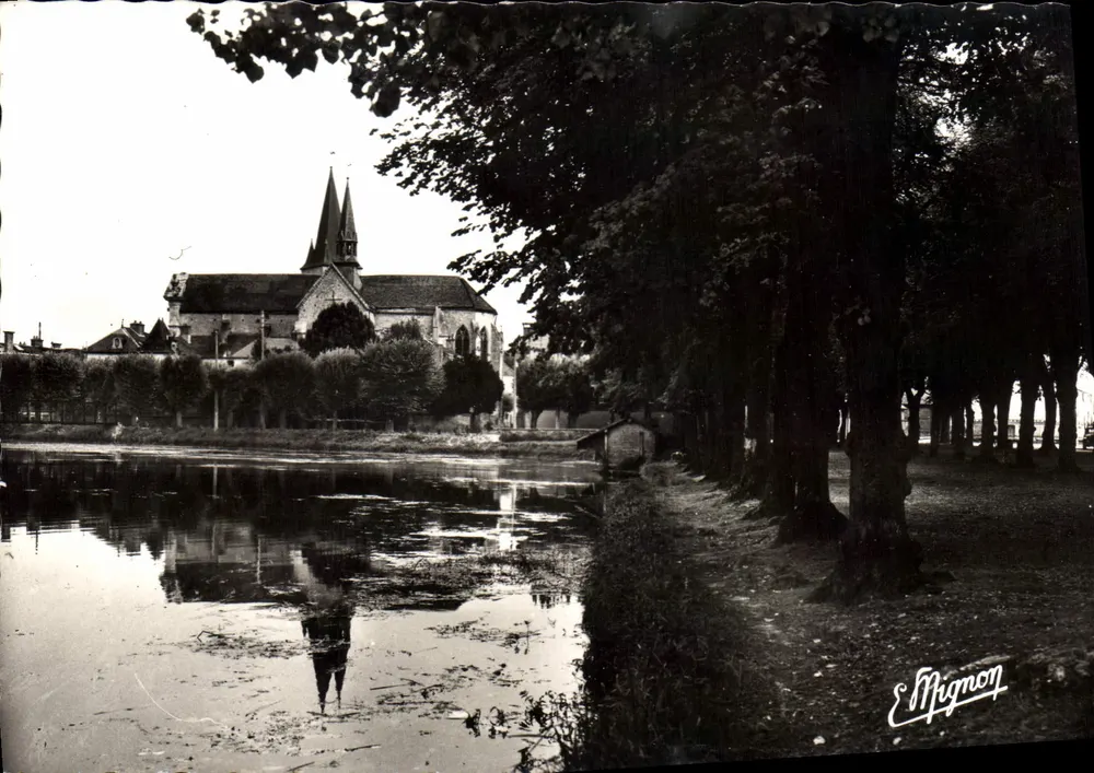 Kirche Saint-Maclou in Bar-sur-Aube — Promenade de Mathaux — Verlag E. Mignon - Vorderseite