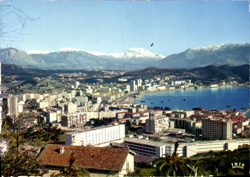 Vue générale sur le Golfe — Ajaccio — Éditeur IRIS - Frente