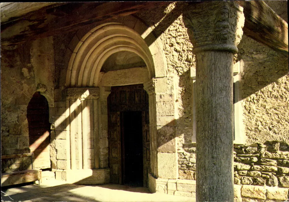 Arvieux (Hautes-Alpes) — Portal der Kirche — Éditions Réunies - B.P. 15 - 87350 Panazol - Vorderseite