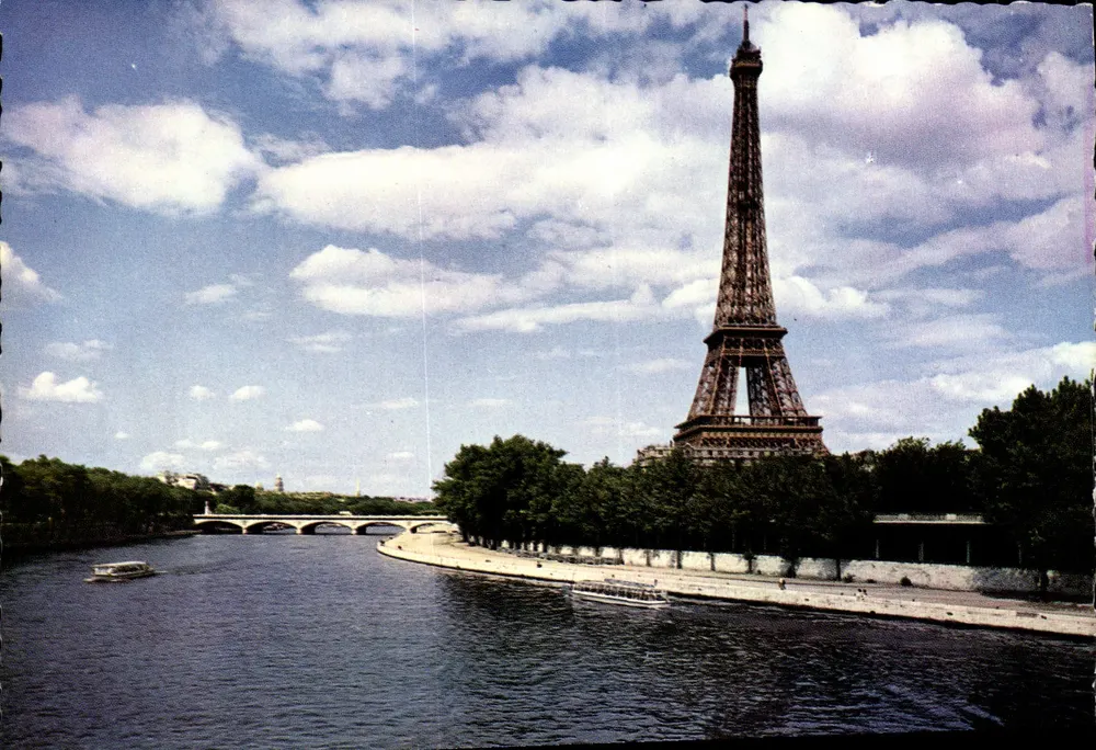 Paris — La Seine et la Tour Eiffel — Éditions COULEURS NATURELLES - Recto