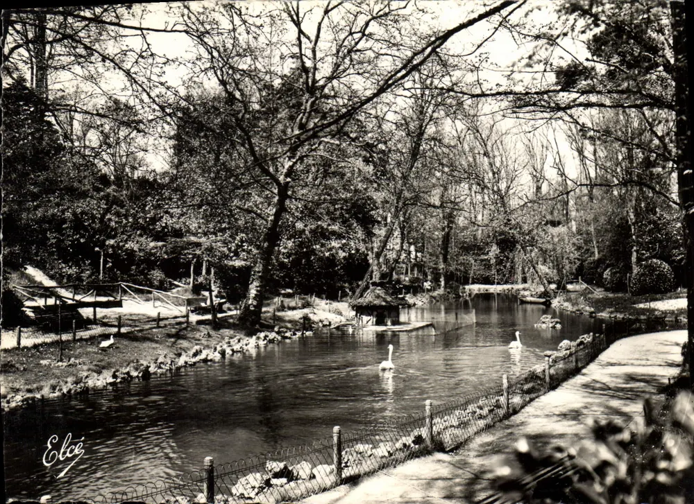O Rio nos Parques — La Rochelle (Charente-Maritime) — Editor Elcée - Frente