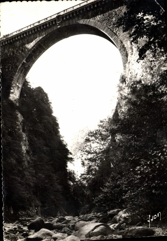 Ponte Napoléon — Hautes-Pyrénées — Edições d'Art Lyon - Frente