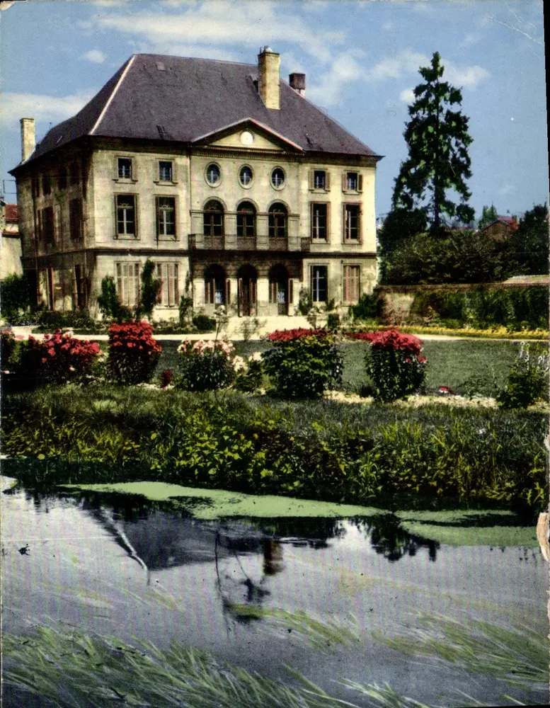 Bar-le-Duc (Meuse) — Der Park des Rathauses — Éditions Hachette - Vorderseite