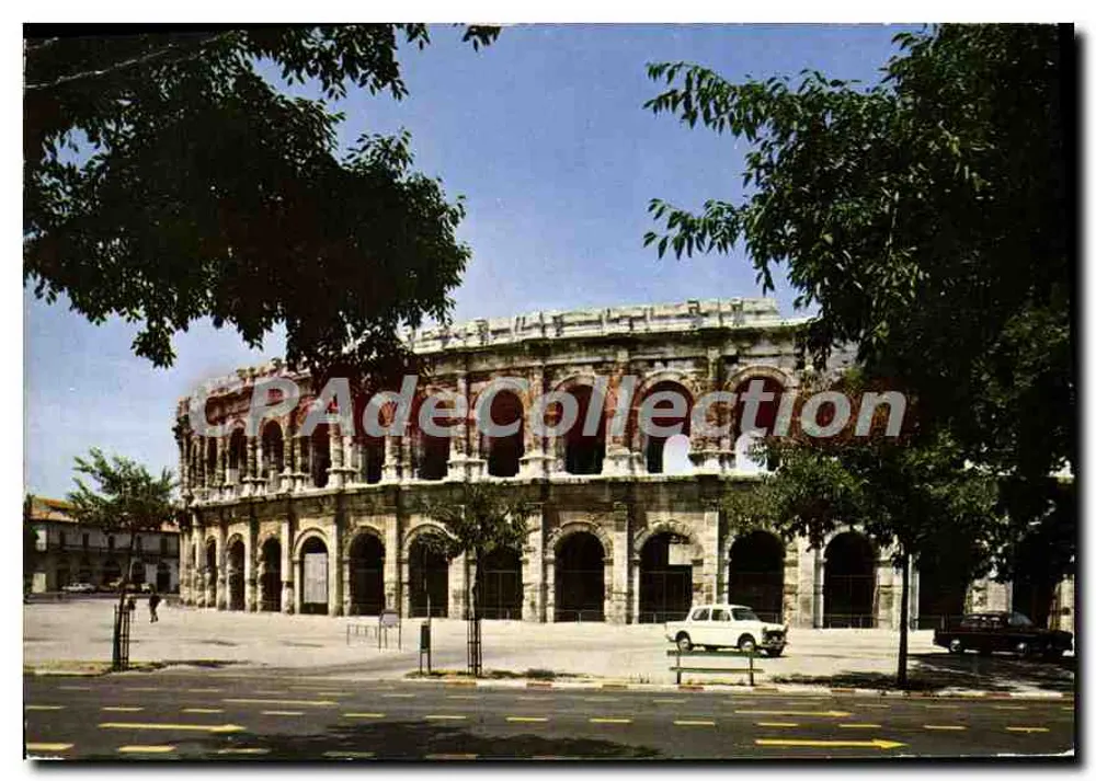 Les Arènes de Nîmes — vue du monument antique — Société Éditions de France - Recto
