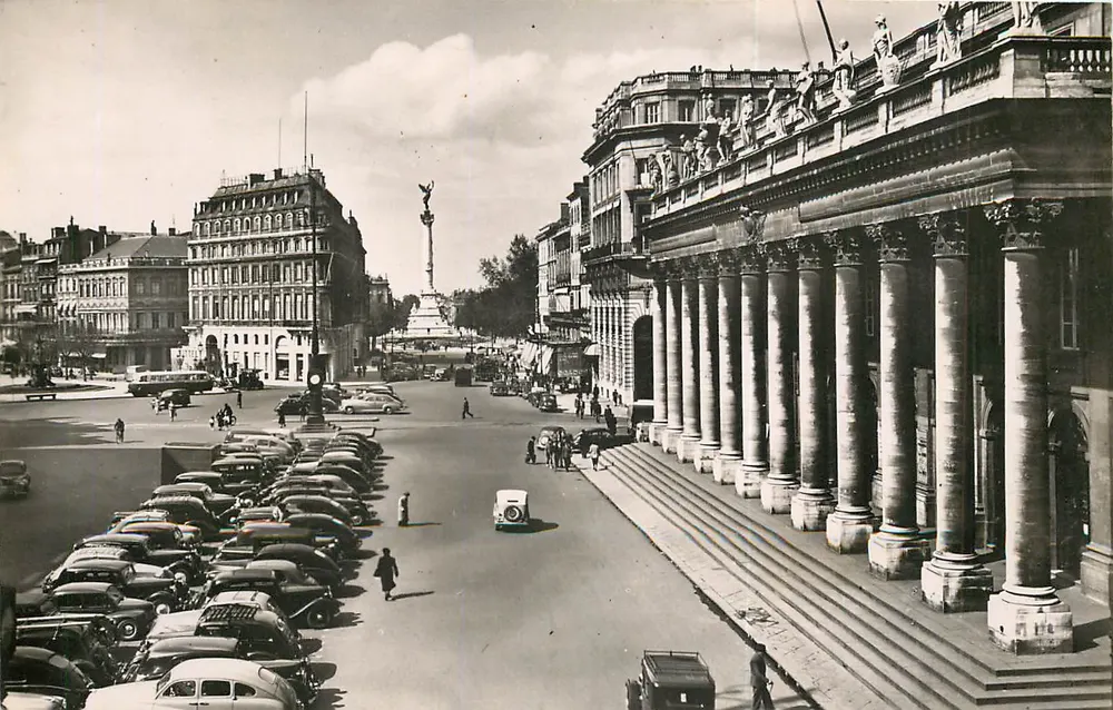 Place de la Comédie — Grandes Theater — Cliché Photo Bromure Ausgabe - Vorderseite
