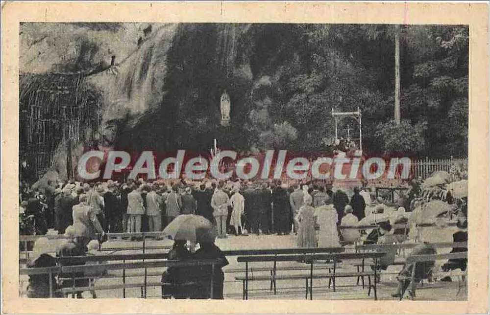 Grotte de Lourdes — Pèlerinage — Éditeur : Le Château-Pierre - Recto