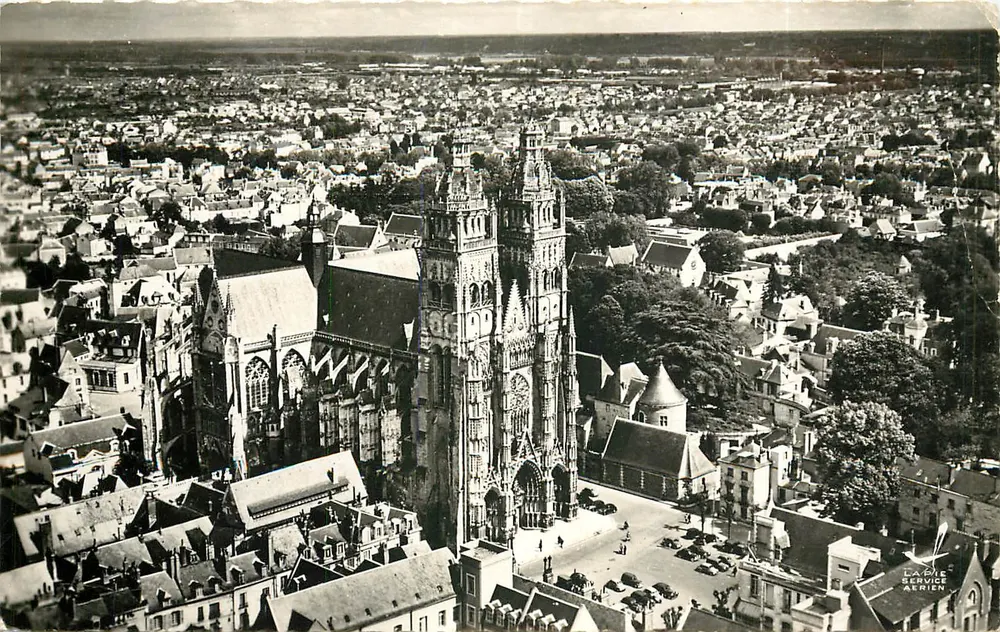 Tours — Kathedrale Saint-Gatien — Luftfahrtdienst Bile - Vorderseite
