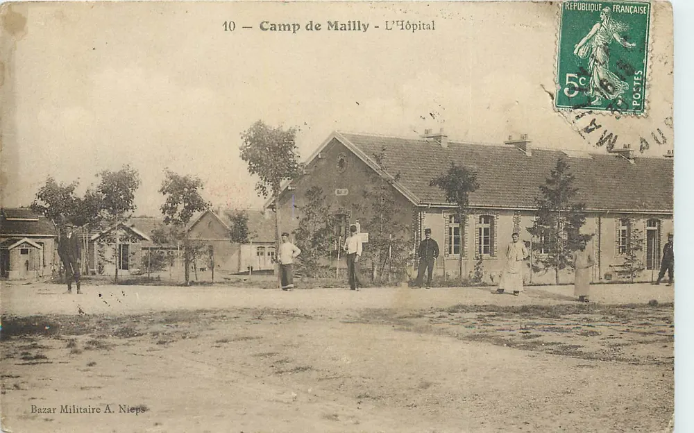 Campo de Mailly - O Hospital — Bazar Militar A. Nieps - Frente