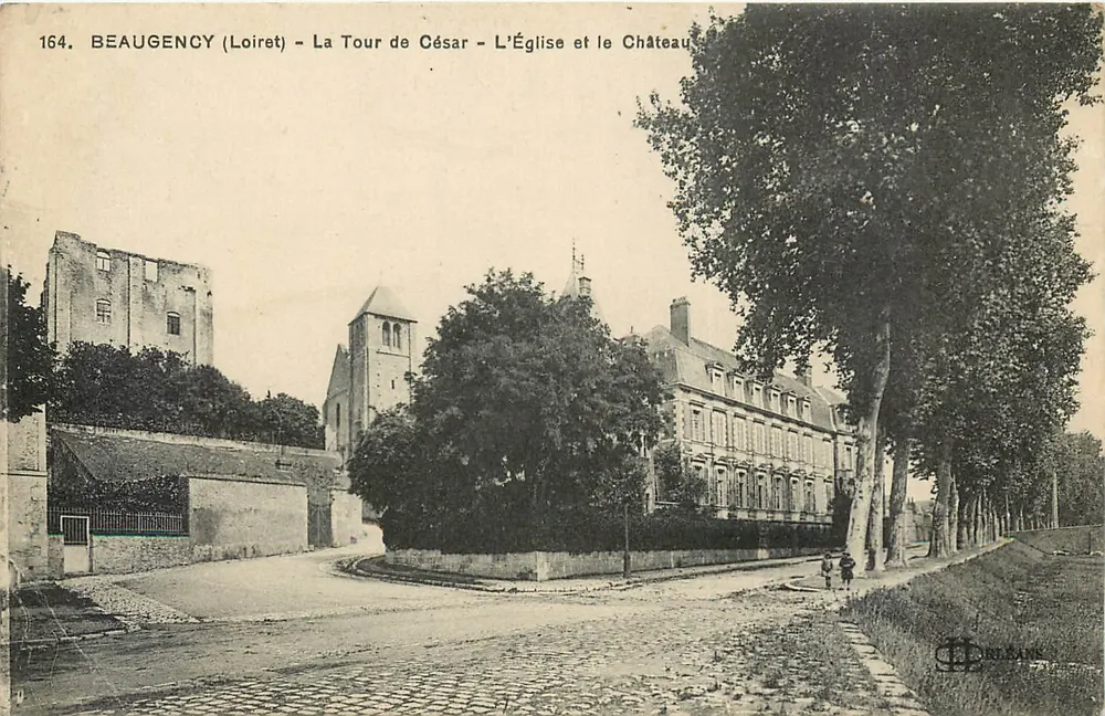 Beaugency (Loiret) - Turm von César - Die Kirche und das Schloss - Vorderseite