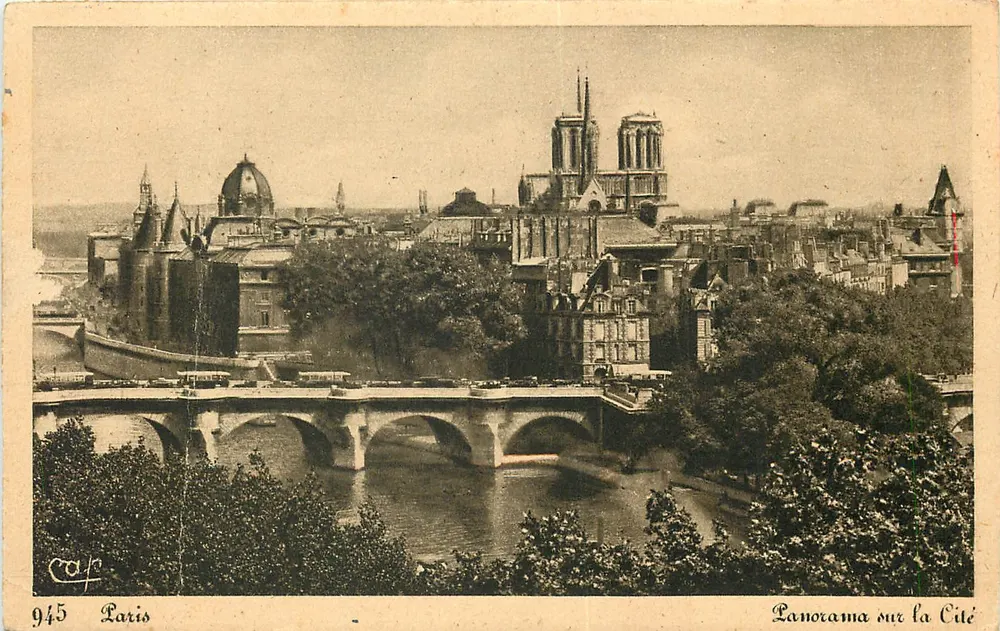 Panorama sobre a Cidade — Paris — editor CAF, n° 945 - Frente