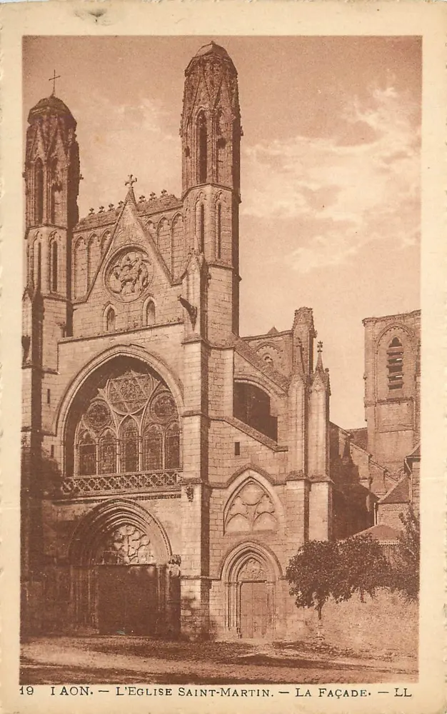 Laon - A Igreja de São Martinho - A fachada — LL - Frente