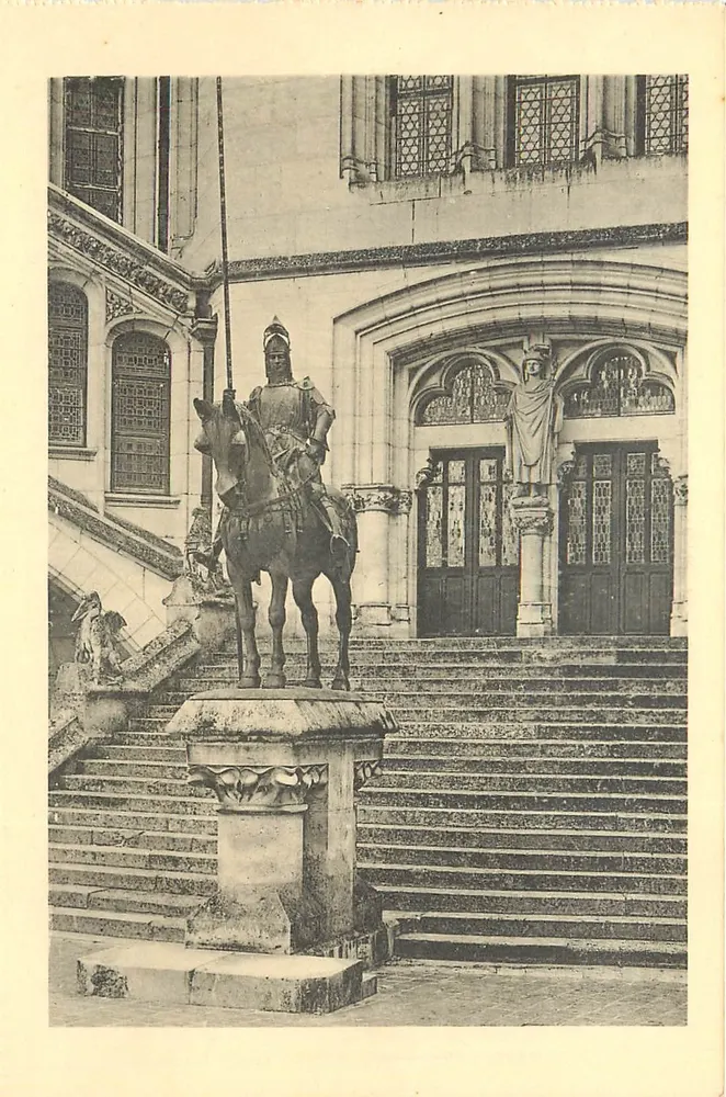 Château de Pierrefonds — Louis d'Orléans, von Frémiet — Édition des Monuments Historiques, Paris - Vorderseite