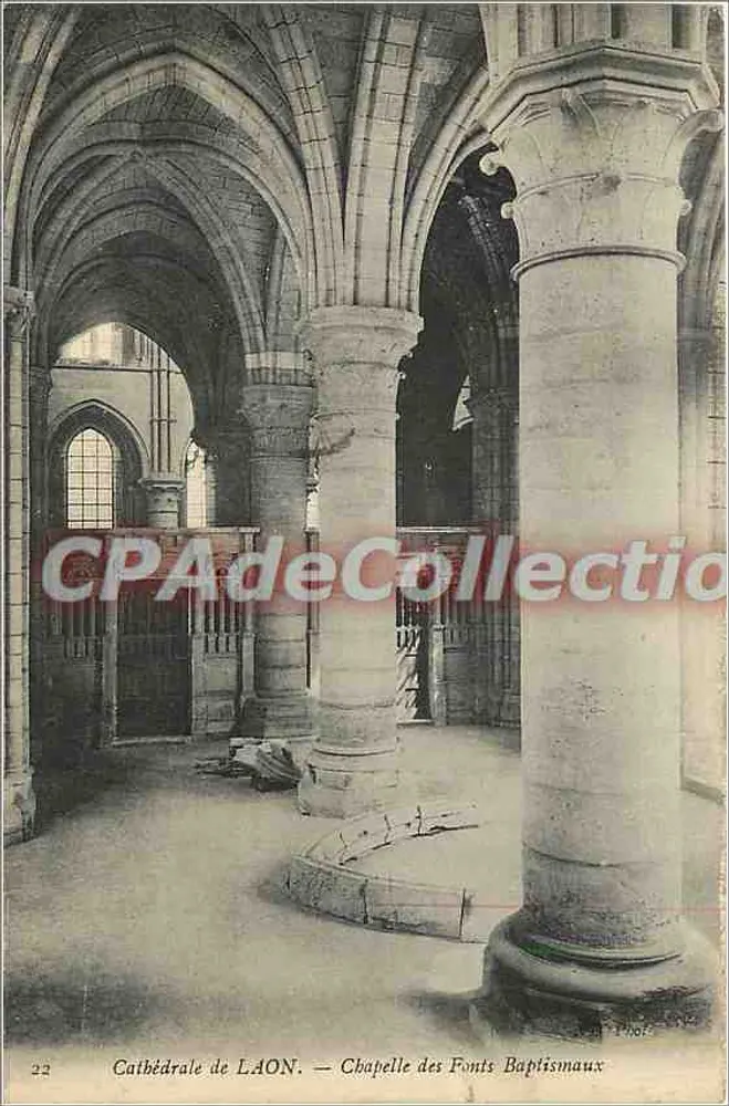 Kathedrale von LAON — Kapelle der Taufbecken — Phot. - Vorderseite