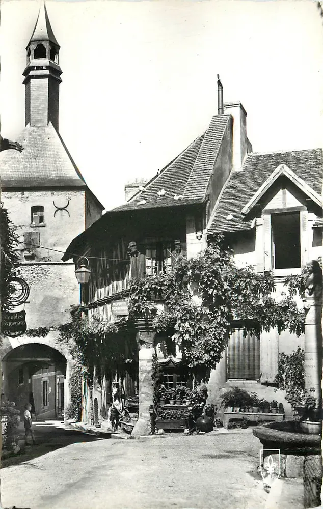 Bourbon-Lancy — A Casa de Madeira e o Sino — Éditions du LYS - Frente