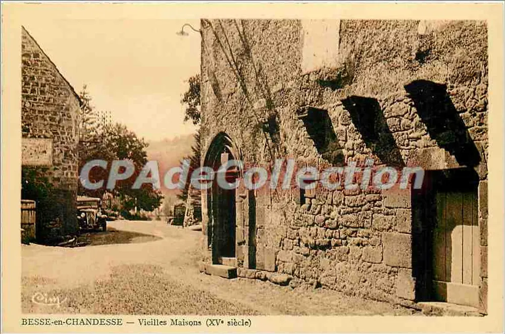 BESSE-en-CHANDESSE — Vieilles Maisons (XVe siècle) — Collection CPAdéCollection - Recto