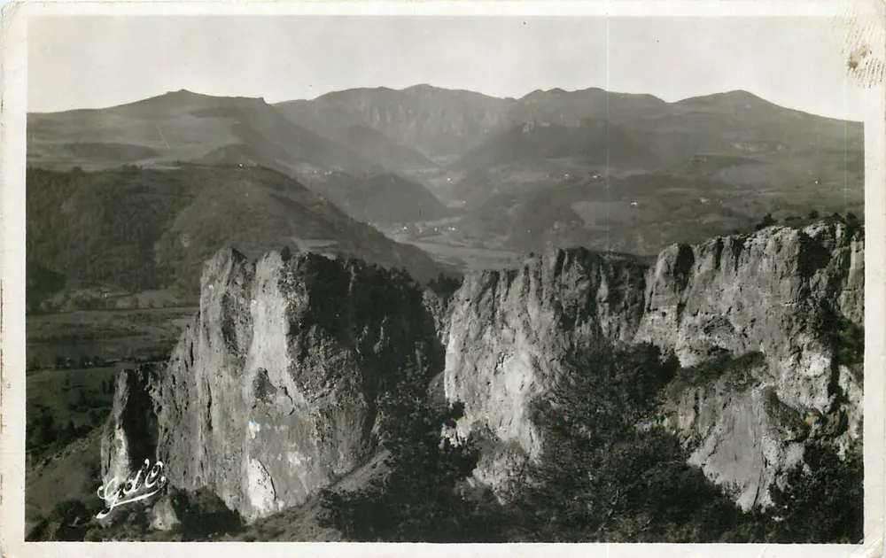 Dent-du-Maraîs — Tal der Chandolour und Sancy-Massiv — Verlag DENT-du-MARAIS - Vorderseite