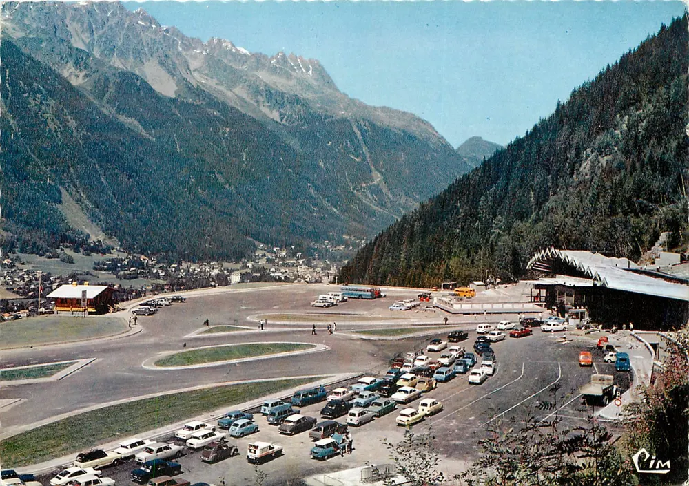 Chamonix-Mont-Blanc — Tunnel des Mont-Blanc und Zugangsplattform — Éditeur CIM - Vorderseite