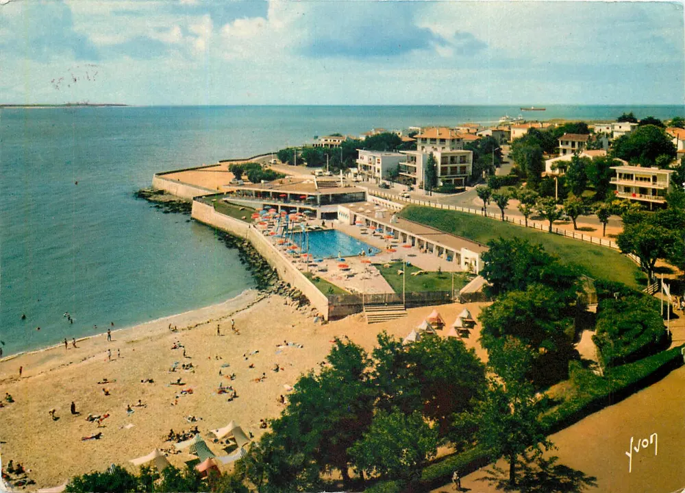 Royan - Strand von Foncillon und das Schwimmbad — Yvonn - Vorderseite