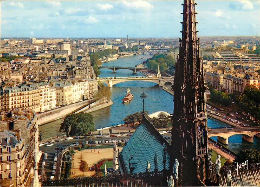 Paris - Panorama über die Seine vom Turm der Notre-Dame — Éditions Vivon, Serie 10-224 - Vorderseite