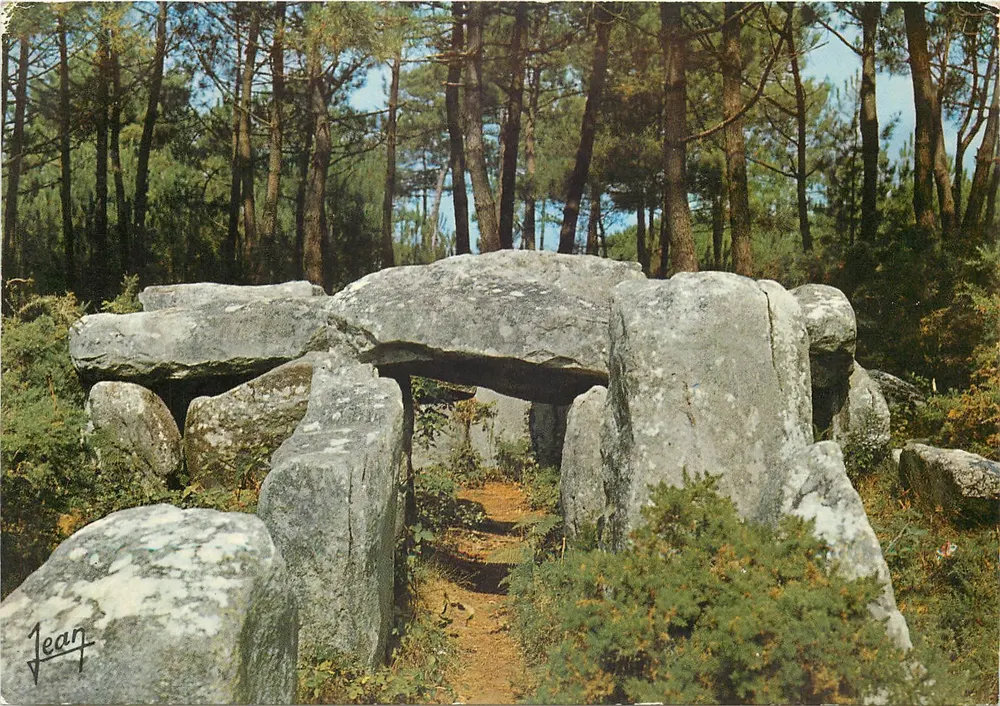 Dolmen di KERIAVAL — Finistère — Edizioni COULEURS NATURELLES n°20.357 - Recto