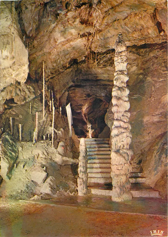 Grottes de Han-sur-Lesse — Ansicht des Minaretts (Neue Galerien) — IRIS - Vorderseite