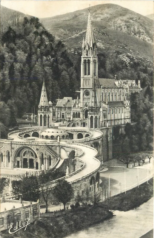 Lourdes — A Basílica vista de lado — Edição Ed Lux - Frente