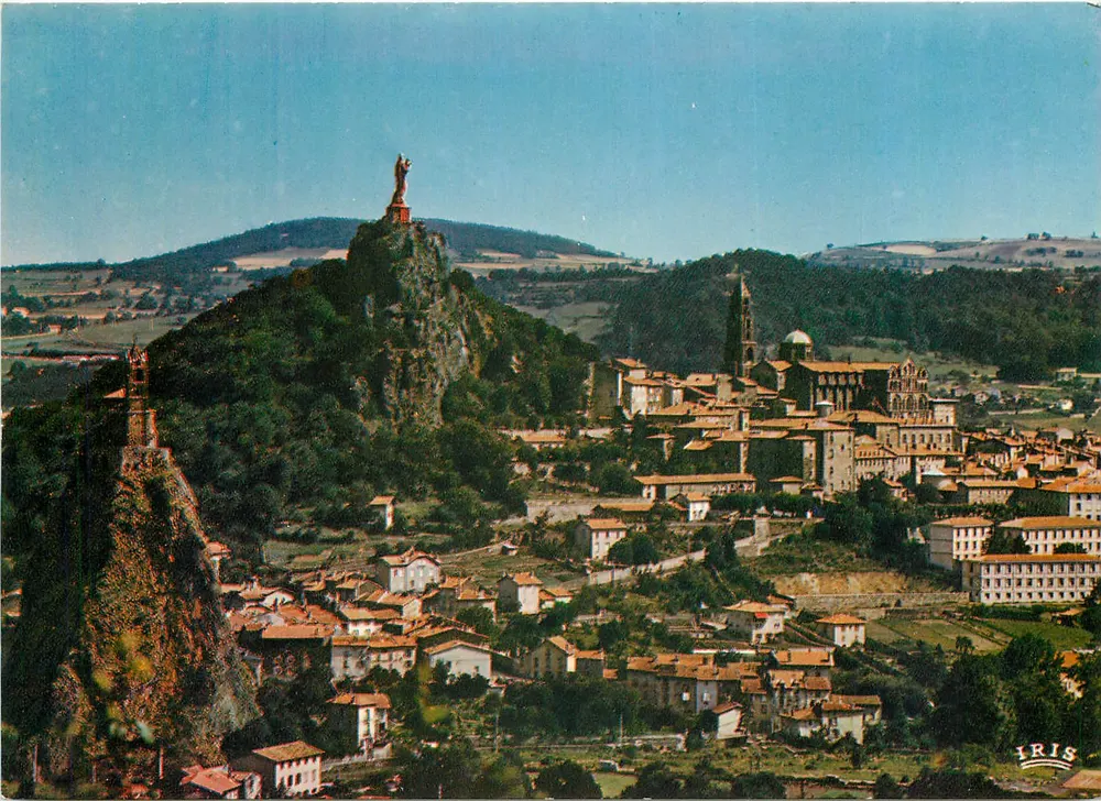 Puy-en-Velay — vista geral — Éditions Réunies IRIS, n° 15 - Frente
