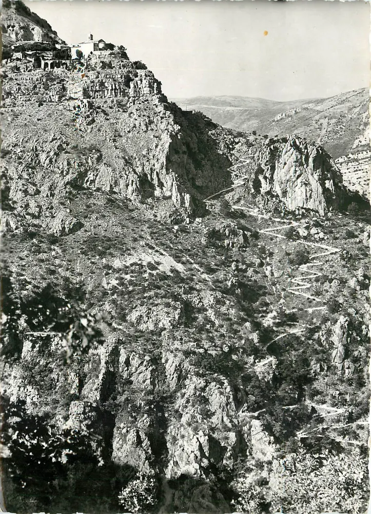 El Nido del Águila — El Camino al Paraíso — Ediciones GOURDON (A.-M.) - Anverso