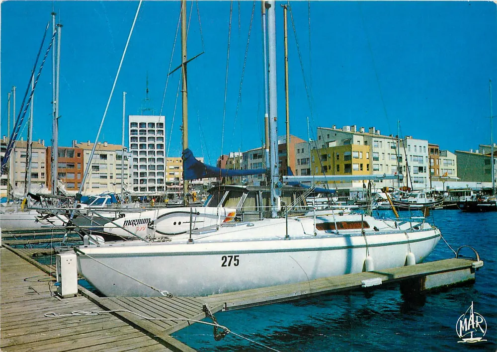 Port de plaisance — vue de voiliers au quai — éditeur MAR, n° 14895 - Frente