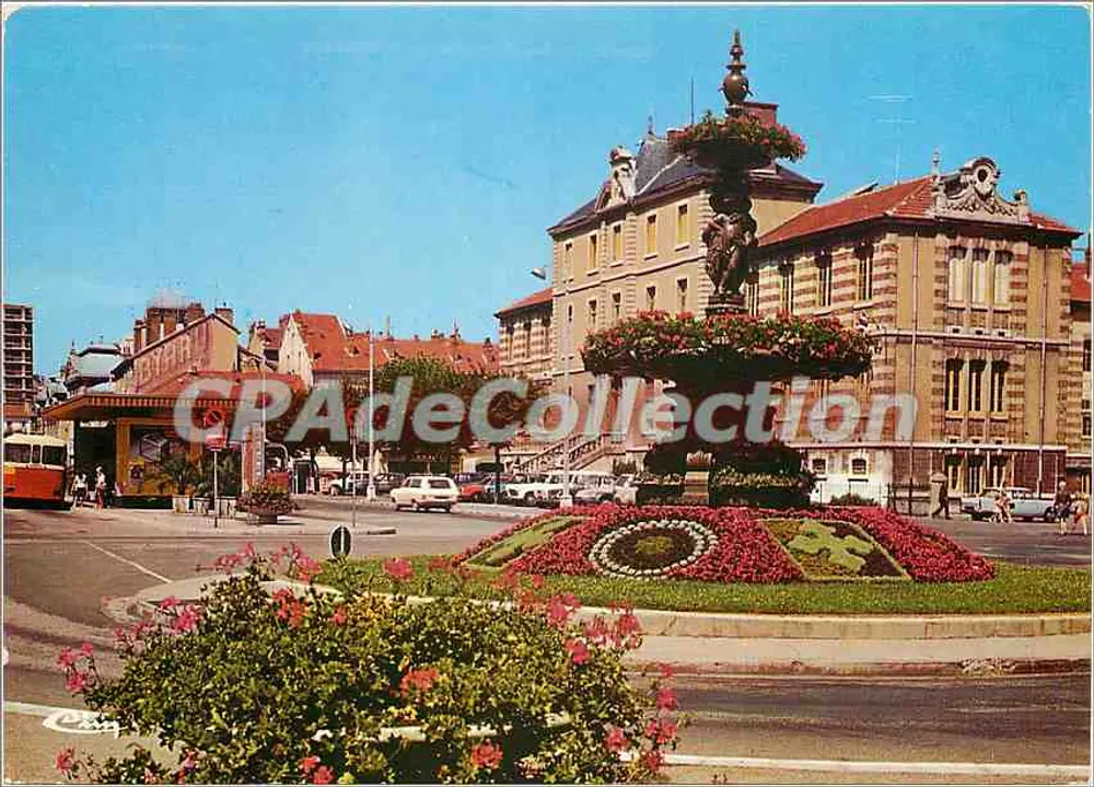 प्लेस बर्नार्ड — बौर्ग-एन-ब्रेस्स — CPAdeCollection - आगे