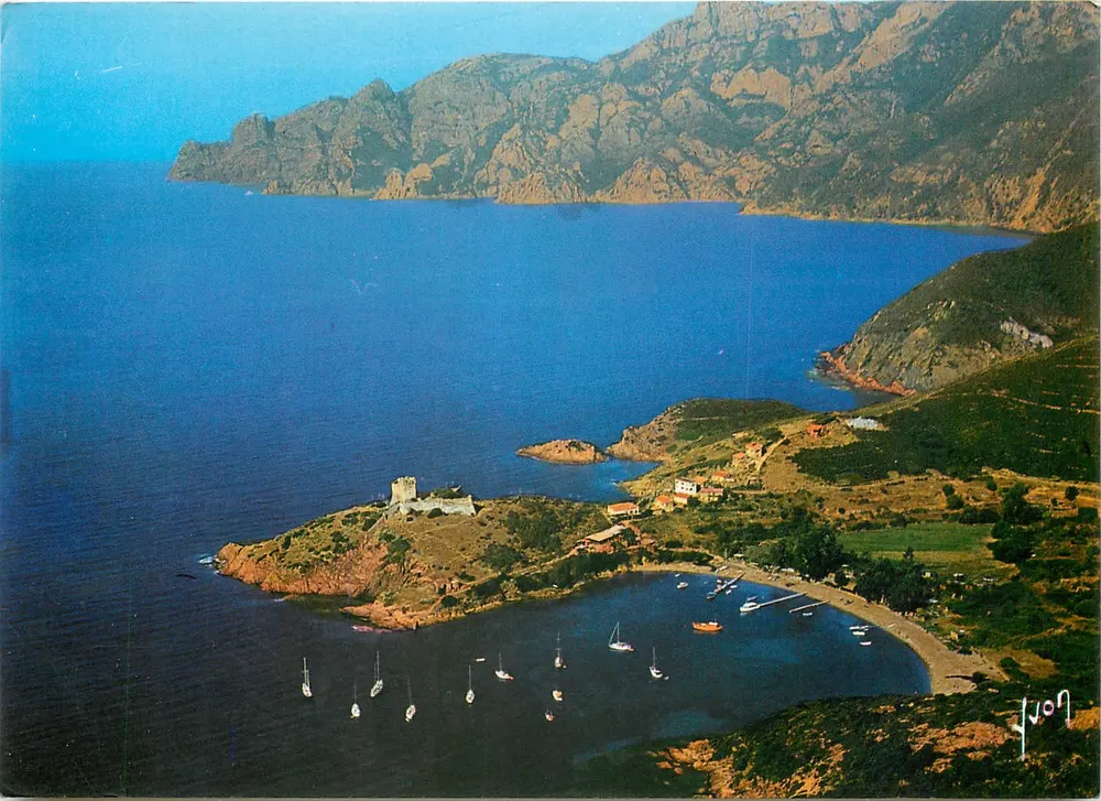 Girolata — kleines Dorf, dominiert von einer genuesischen Turm, in einer wunderschönen Lage — Éditions Jamin - Vorderseite