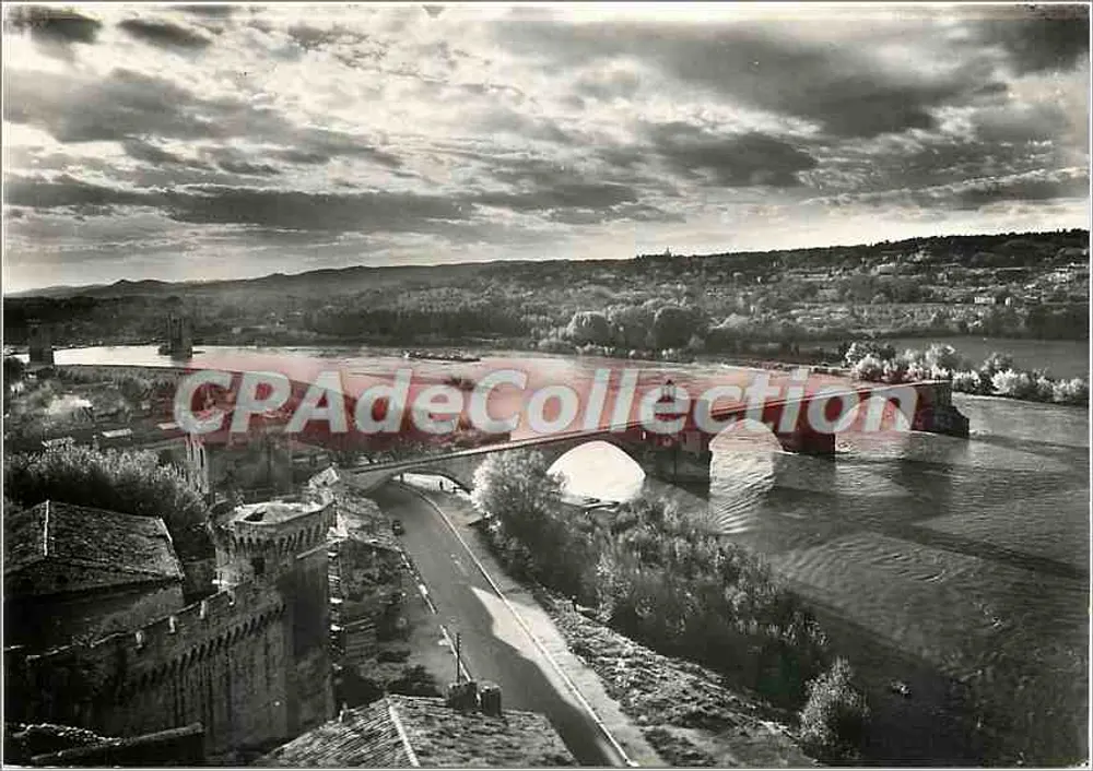 Avignon (Vaucluse) — O Ponte Saint-Bénézet — Serviço Comercial de Monumentos Históricos, Grand Palais, Avenida Alexandre III, Paris - Frente