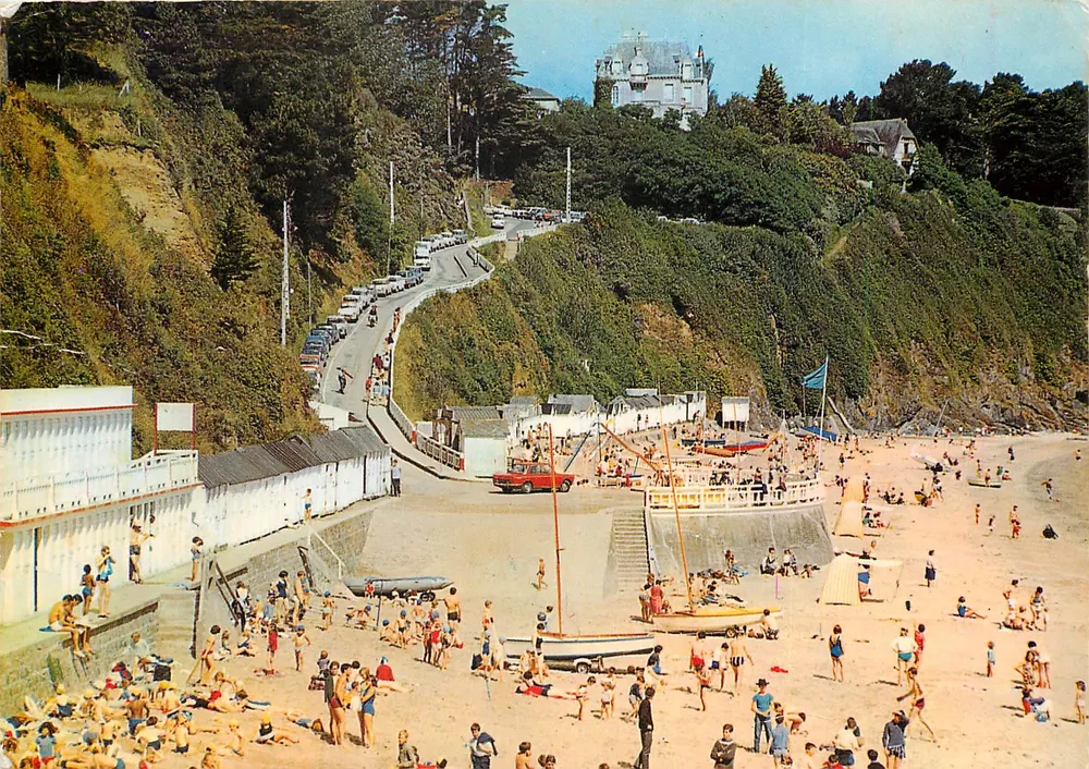 Strand von Étables-sur-Mer — Côtes-du-Nord — Verlag Artz & Cie - Vorderseite