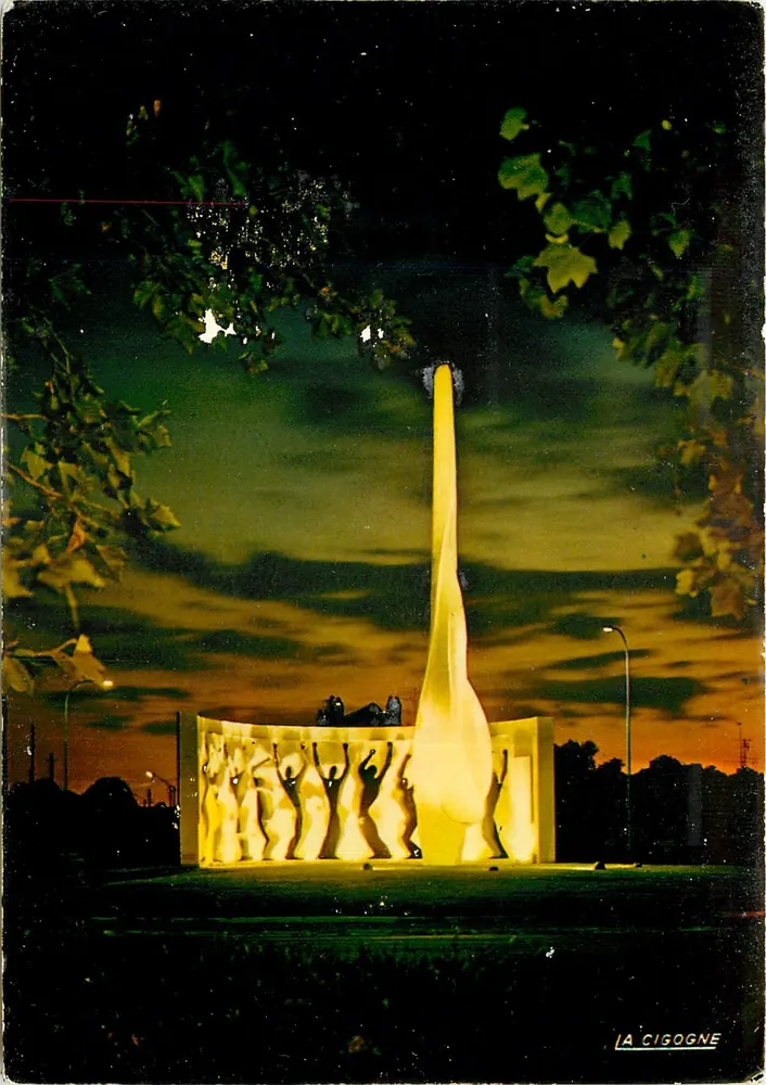 Moulins (Allier) — Hauptstadt des Bourbonnais — Denkmal der Schussopfer — Éditions La Cigogne - Vorderseite
