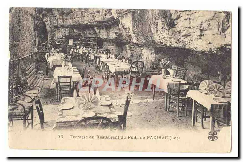 Terrasse do Restaurante do Puits de PADIrac (Lot) — editor M.F. n°73 - Frente
