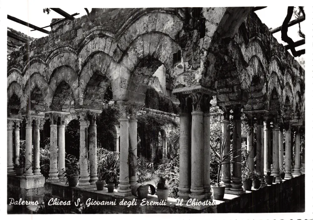 Palermo - Iglesia de S. Giovanni degli Eremiti - El Claustro - Anverso