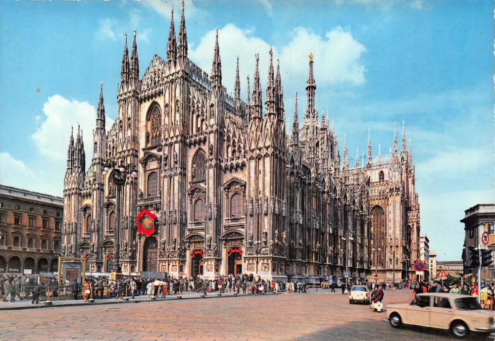 Milano — Cathédrale du Duomo — éditeur Kodak Ektachrome - Recto